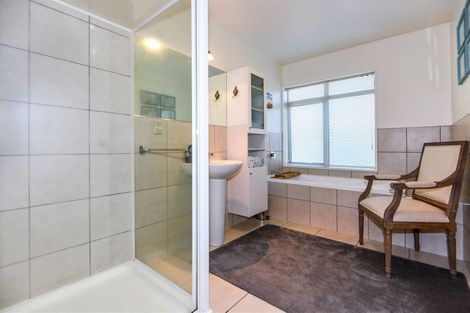 Photo of property in 41 Eversleigh Street, St Albans, Christchurch, 8014