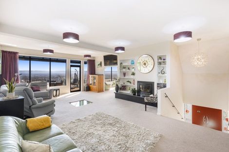 Photo of property in 227 Cannon Hill Crescent, Mount Pleasant, Christchurch, 8081