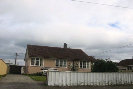 Photo of property in 50 Guthrie Street, Waterloo, Lower Hutt, 5011