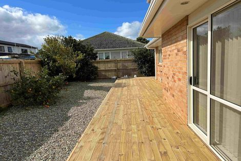 Photo of property in 2/168 Rangitoto Road, Papatoetoe, Auckland, 2025