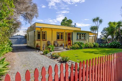 Photo of property in 27 Grange Road North, Haumoana, 4102