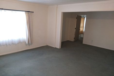 Photo of property in 108a Royal Road, Massey, Auckland, 0614