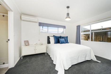 Photo of property in 3 Ferry Street, Foxton Beach, Foxton, 4815