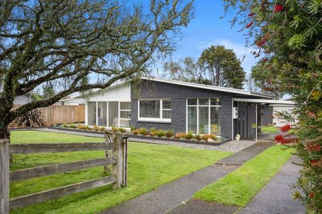 Photo of property in 9 Monument Road, Clevedon, Papakura, 2582