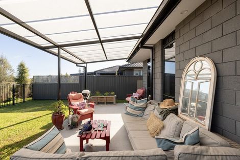 Photo of property in 16 Traverse Lane, Omokoroa, 3114