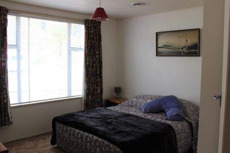 Photo of property in 8 Clark Street, Sumner, Christchurch, 8081