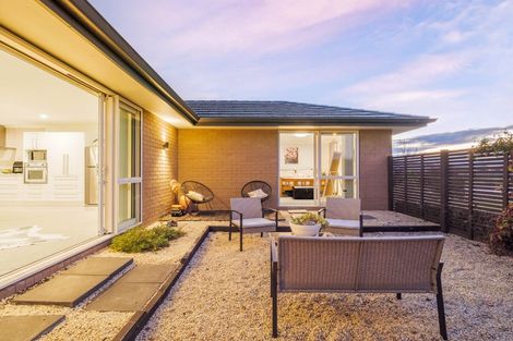 Photo of property in 51 Silver Springs Boulevard, Mosgiel, 9024