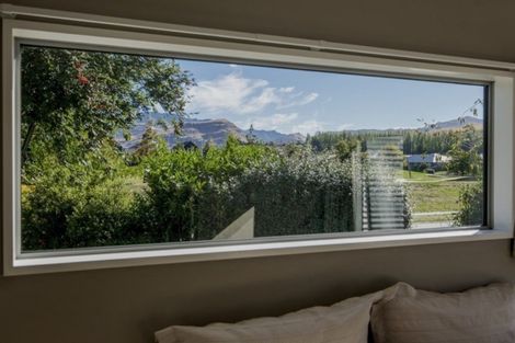 Photo of property in 9 Rere Road, Lake Hayes, Queenstown, 9304