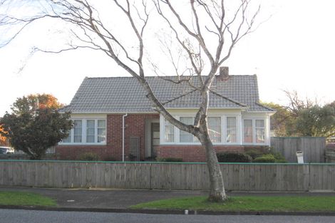 Photo of property in 151 Waddington Drive, Naenae, Lower Hutt, 5011
