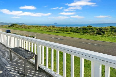 Photo of property in 114 Ocean Road, Ohope, 3121