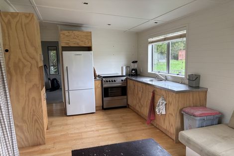 Photo of property in 27 Robinson Road, Coatesville, Albany, 0793