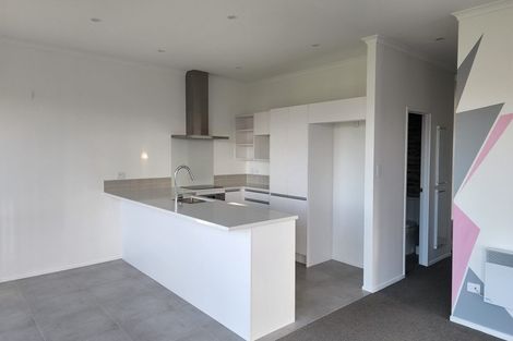 Photo of property in 2/42 Nugget Avenue, Hobsonville, Auckland, 0616