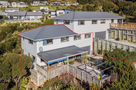 Photo of property in 11a Polestar Lane, Whitby, Porirua, 5024