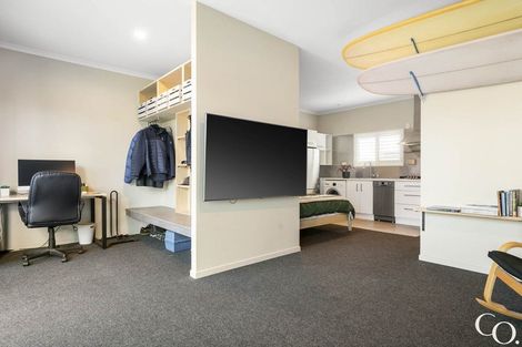 Photo of property in 48 Pitau Road, Mount Maunganui, 3116