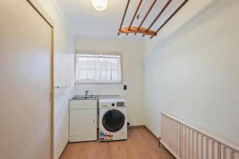 Photo of property in 14 Banks Place, Rangiora, 7400