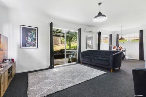 Photo of property in 4/24 Eastglen Road, Glen Eden, Auckland, 0602