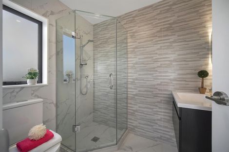 Photo of property in 45 Kaha Road, Papakura, 2110