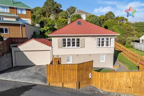 Photo of property in 99 Sunshine Avenue, Karori, Wellington, 6012