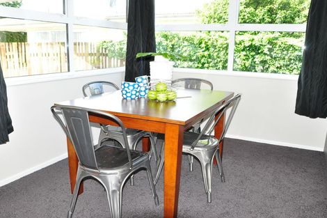 Photo of property in 69 Apollo Parade, Milson, Palmerston North, 4414