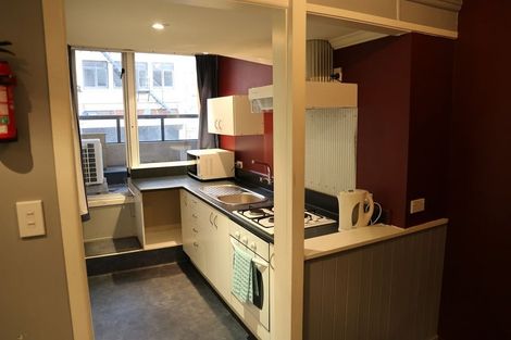 Photo of property in 8 Vogel Street, Dunedin Central, Dunedin, 9016