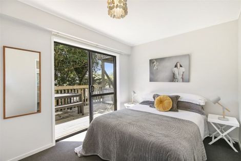 Photo of property in 4/145 Mokoia Road, Birkenhead, Auckland, 0626