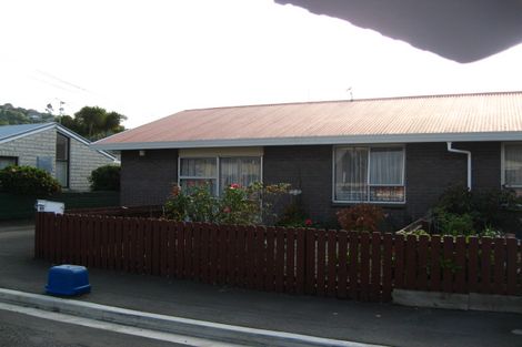 Photo of property in 21-23 Rutherford Street, Caversham, Dunedin, 9012