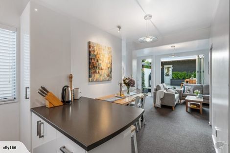 Photo of property in 14 Kirikiri Lane, East Tamaki, Auckland, 2013