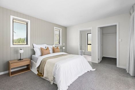 Photo of property in 15 Rubus Street, Wanaka, 9382