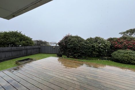 Photo of property in 13 Elm Grove, Westown, New Plymouth, 4310