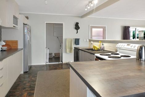 Photo of property in 19 Thynne Street, Foxton, 4814