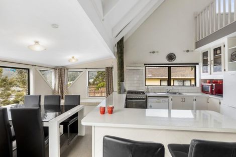 Photo of property in 7 Fenchurch Grove, Stokes Valley, Lower Hutt, 5019