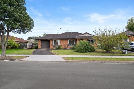 Photo of property in 21 Sandwick Drive, Weymouth, Auckland, 2103