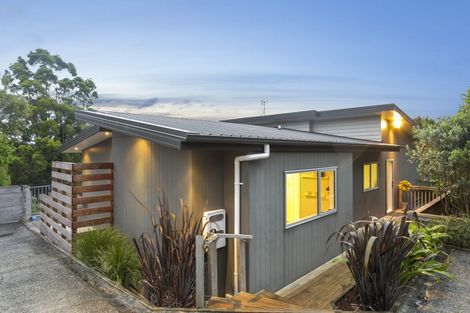 Photo of property in 141a Arran Road, Browns Bay, Auckland, 0630