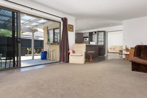 Photo of property in 11 Hansard Place, Bethlehem, Tauranga, 3110