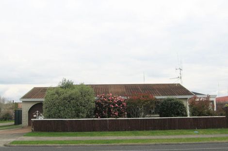 Photo of property in 402a Otumoetai Road, Otumoetai, Tauranga, 3110