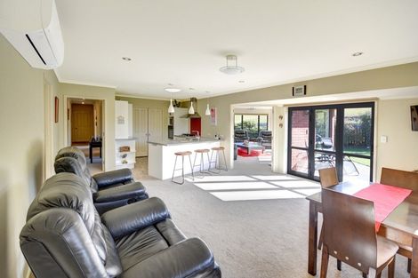 Photo of property in 27 Woodland Avenue, Mosgiel, 9024