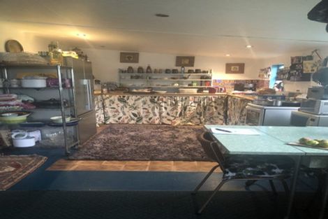 Photo of property in 90 Otakou Golf Course Road, Otakou, Dunedin, 9077