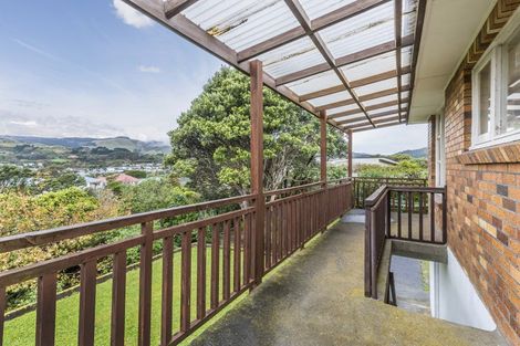 Photo of property in 5 Mascot Street, Tawa, Wellington, 5028