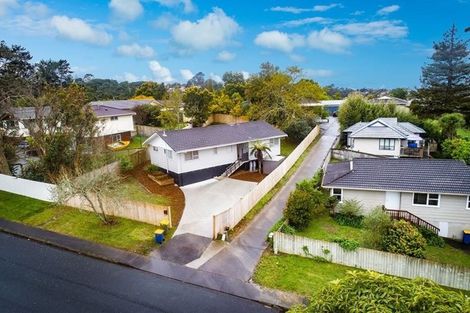 Photo of property in 3 Shale Avenue, Massey, Auckland, 0614