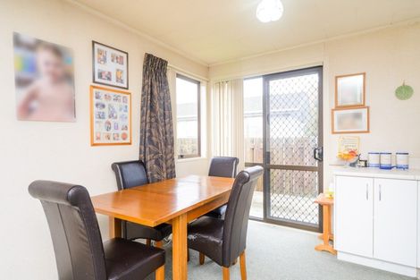 Photo of property in 35 Wyndham Street, Ashhurst, 4810