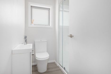 Photo of property in 60 Hokioi Drive, Kenepuru, Porirua, 5022