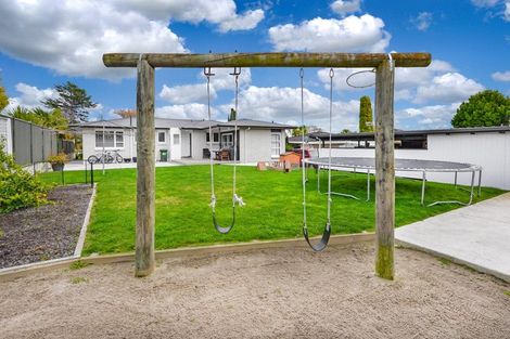 Photo of property in 13 James Cook Street, Havelock North, 4130