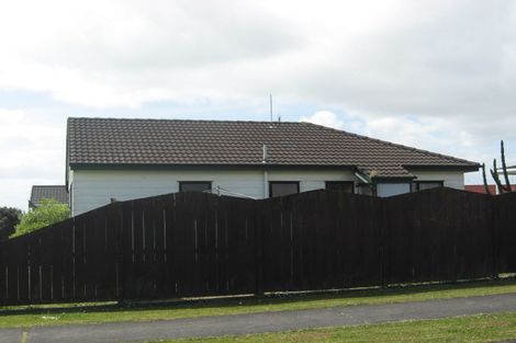Photo of property in 83 Burundi Avenue, Clendon Park, Auckland, 2103