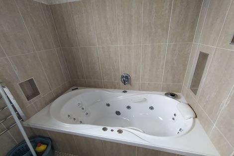 Photo of property in 1/31 Howe Street, Howick, Auckland, 2014