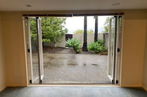 Photo of property in 7 Gillett Place, Botany Downs, Auckland, 2014