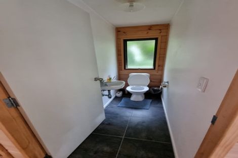 Photo of property in 5 Waihirere Drive, Tuateawa, Coromandel, 3583