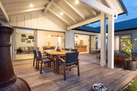 Photo of property in 17 Awatira Drive, Papamoa Beach, Papamoa, 3118