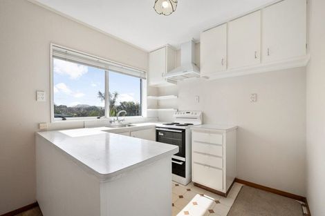 Photo of property in 8/218 Onepu Road, Lyall Bay, Wellington, 6022