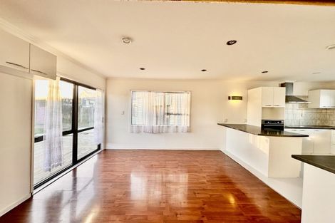 Photo of property in 13 Whitley Crescent, Otara, Auckland, 2023