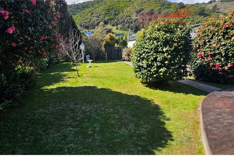 Photo of property in 62 Elizabeth Street, Waikanae, 5036